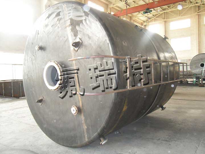 鋼襯塑儲(chǔ)罐、反應(yīng)釜
