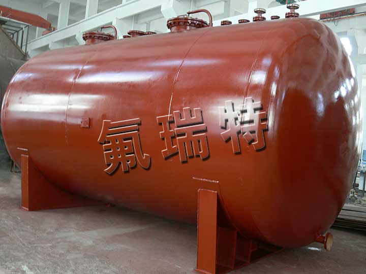 鋼襯塑儲(chǔ)罐、反應(yīng)釜